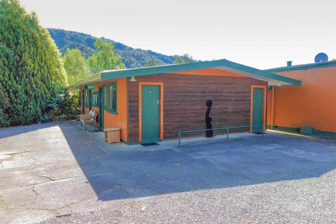 Kiwi Park Motels Murchison Exterior foto
